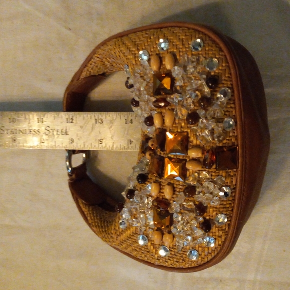 COLE HAAN - Picture 7 of 10